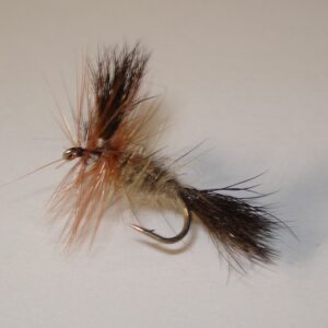 Mosca Crown Dry artigianale BROWN WULFF amo #12