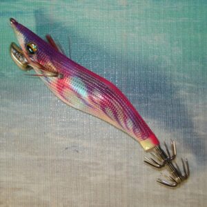 Totanara DAIWA Emeraldas misura 2,5 gr. 9,5 colore 06