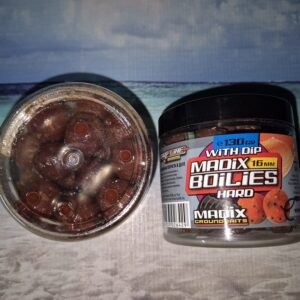 MADDIX Boilies Carp con DIP HARD da innesco mm. 16 gr 130